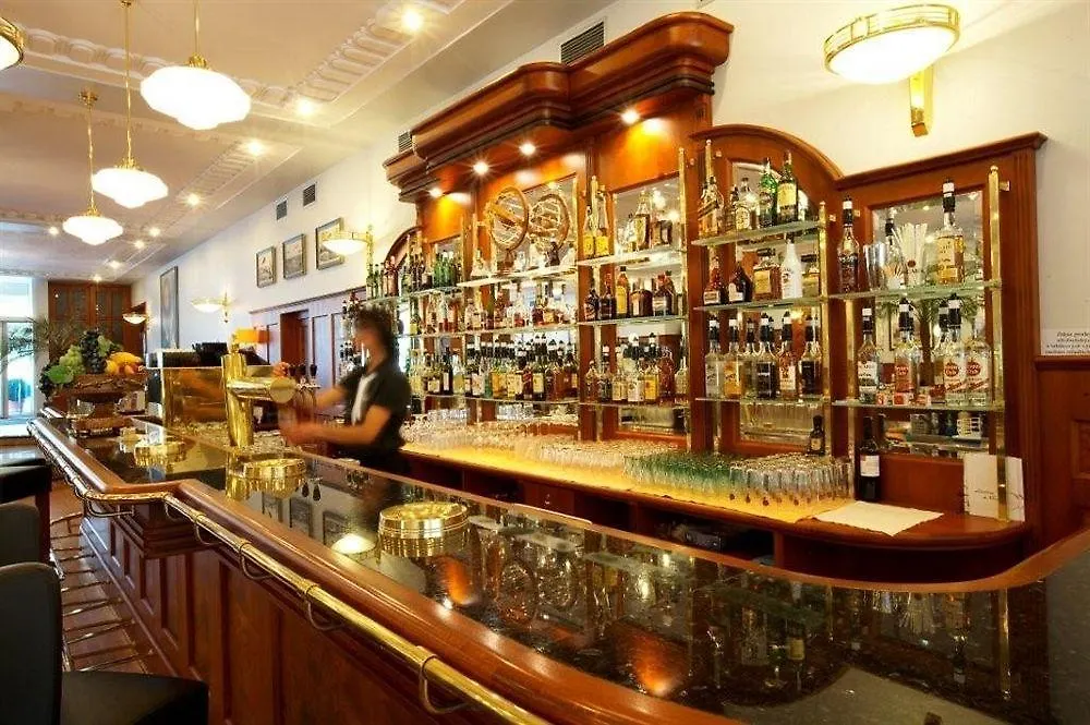 Hotel Avion Praag