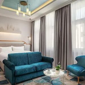 4* Hotel Allure &