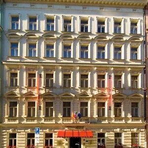 Mala Strana Hotel