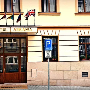 Askania **** Praga