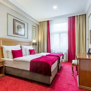 4* Hotel Caruso Old Town